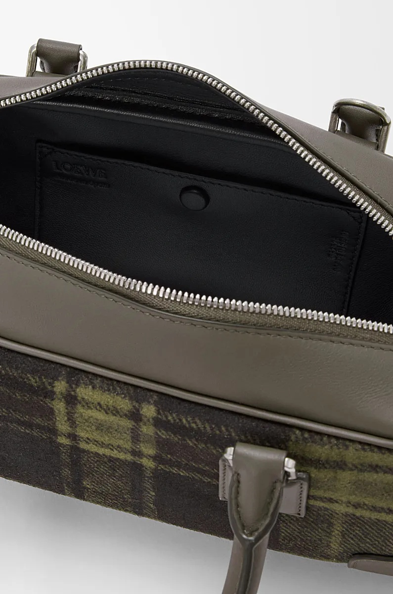Loewe Amazona 23 Cropped Bag In Multi
