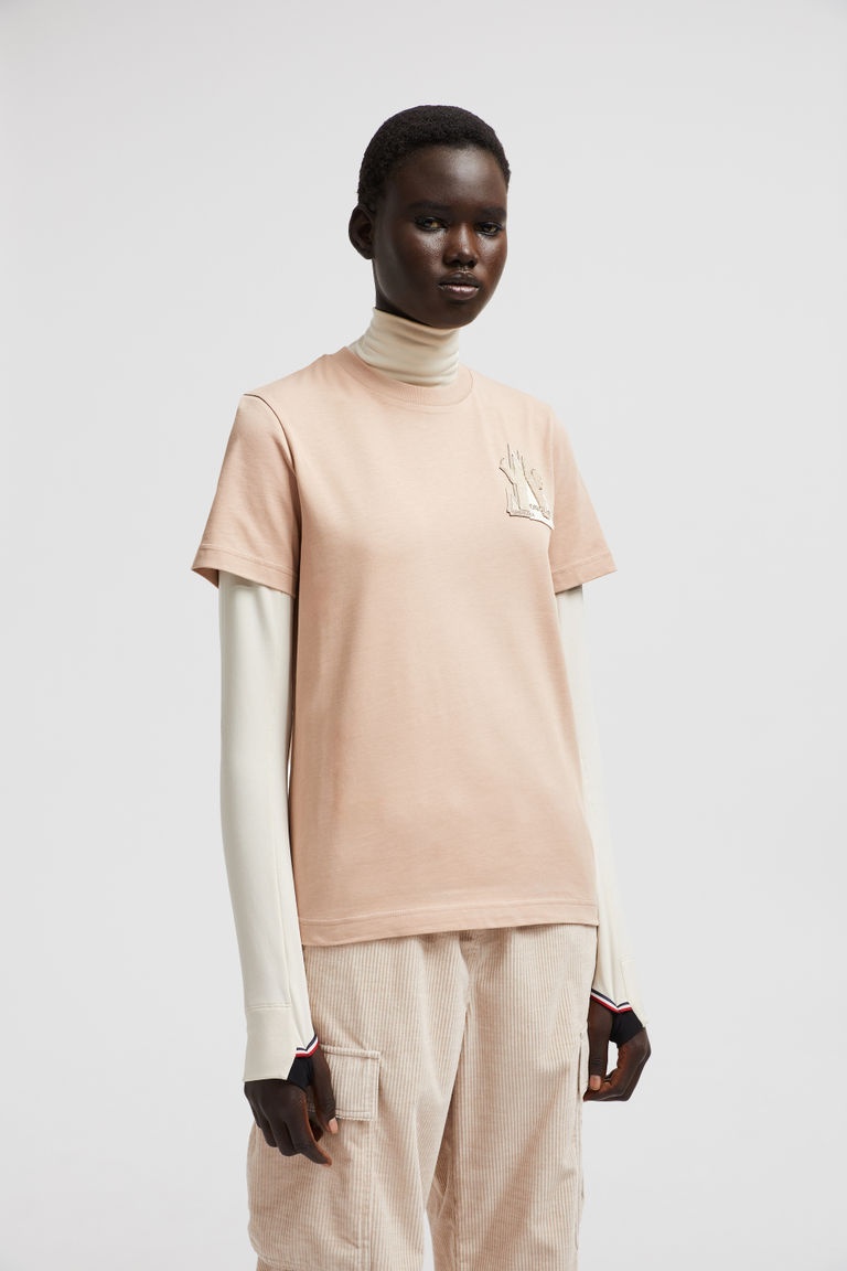 Moncler Mountain-logo T-shirt In Nude
