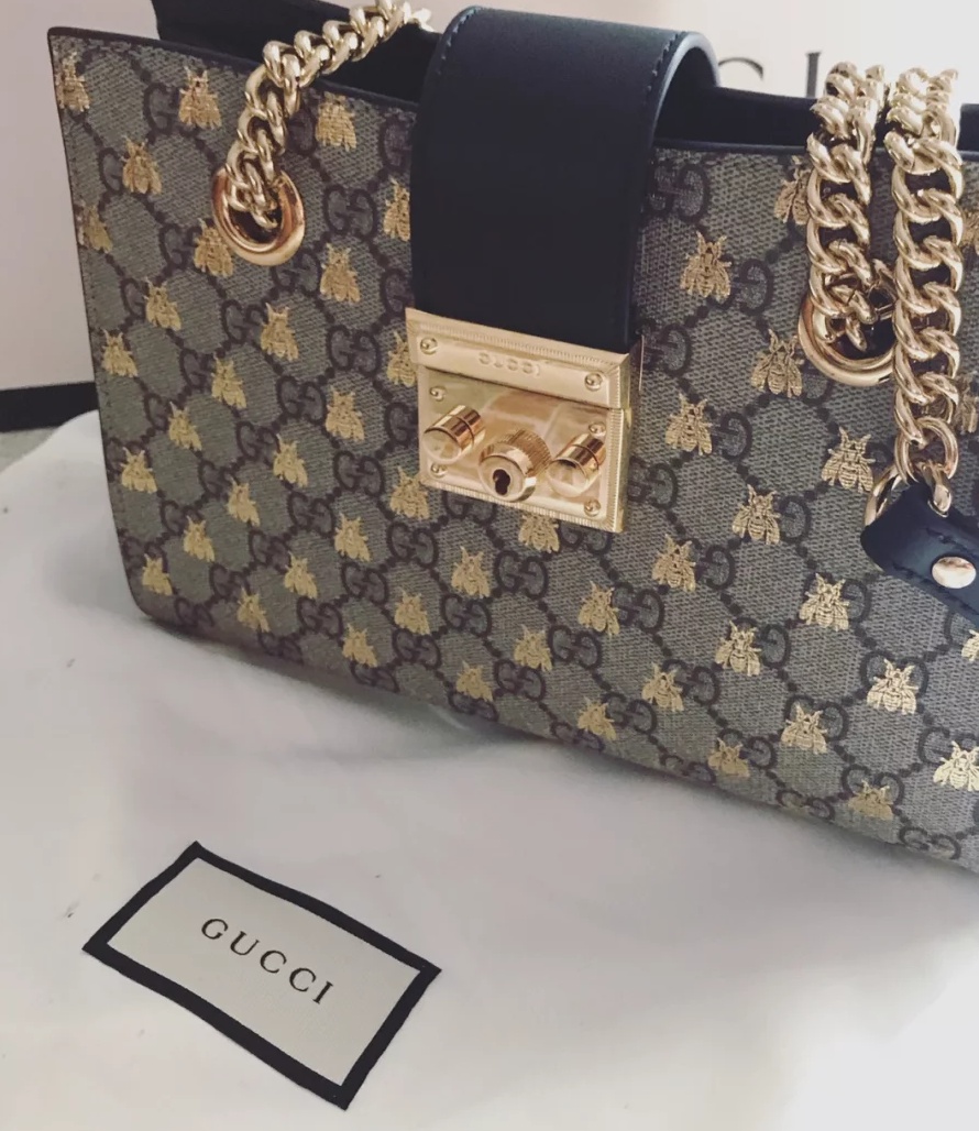 Gucci Padlock Small Gg Bees Shoulder Bag In Nude