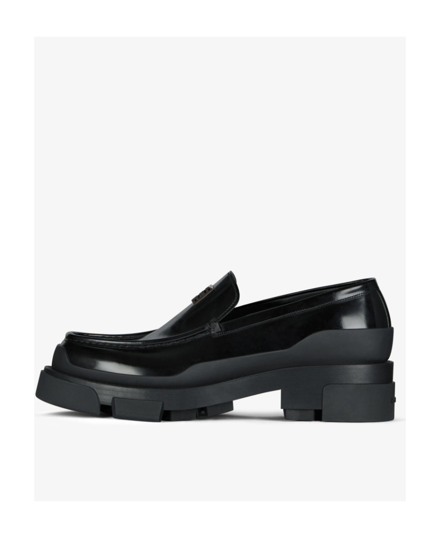 Givenchy Embossed-logo Loafers In Black