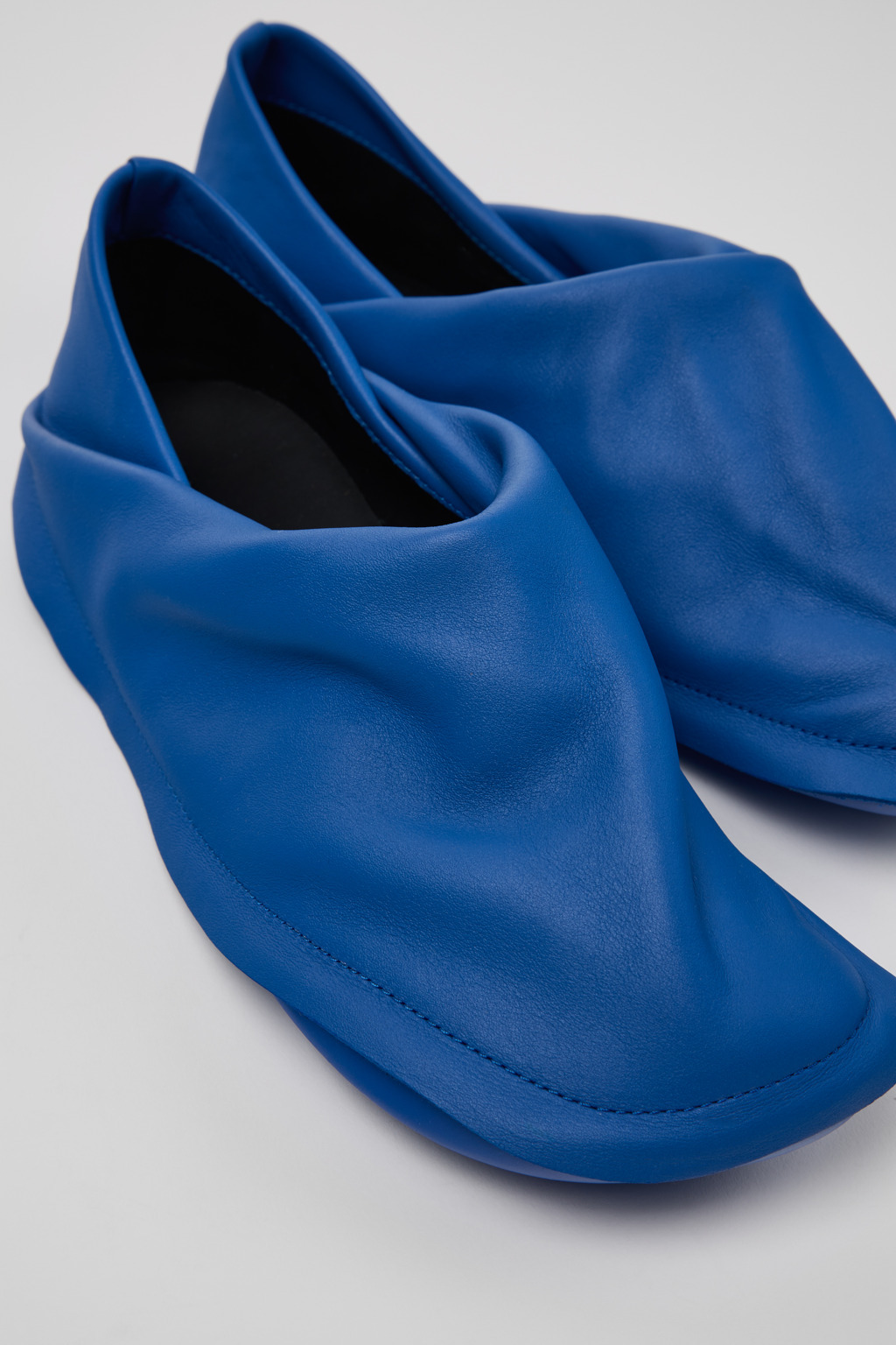 Camper Round Toe Flat Shoes In Blue