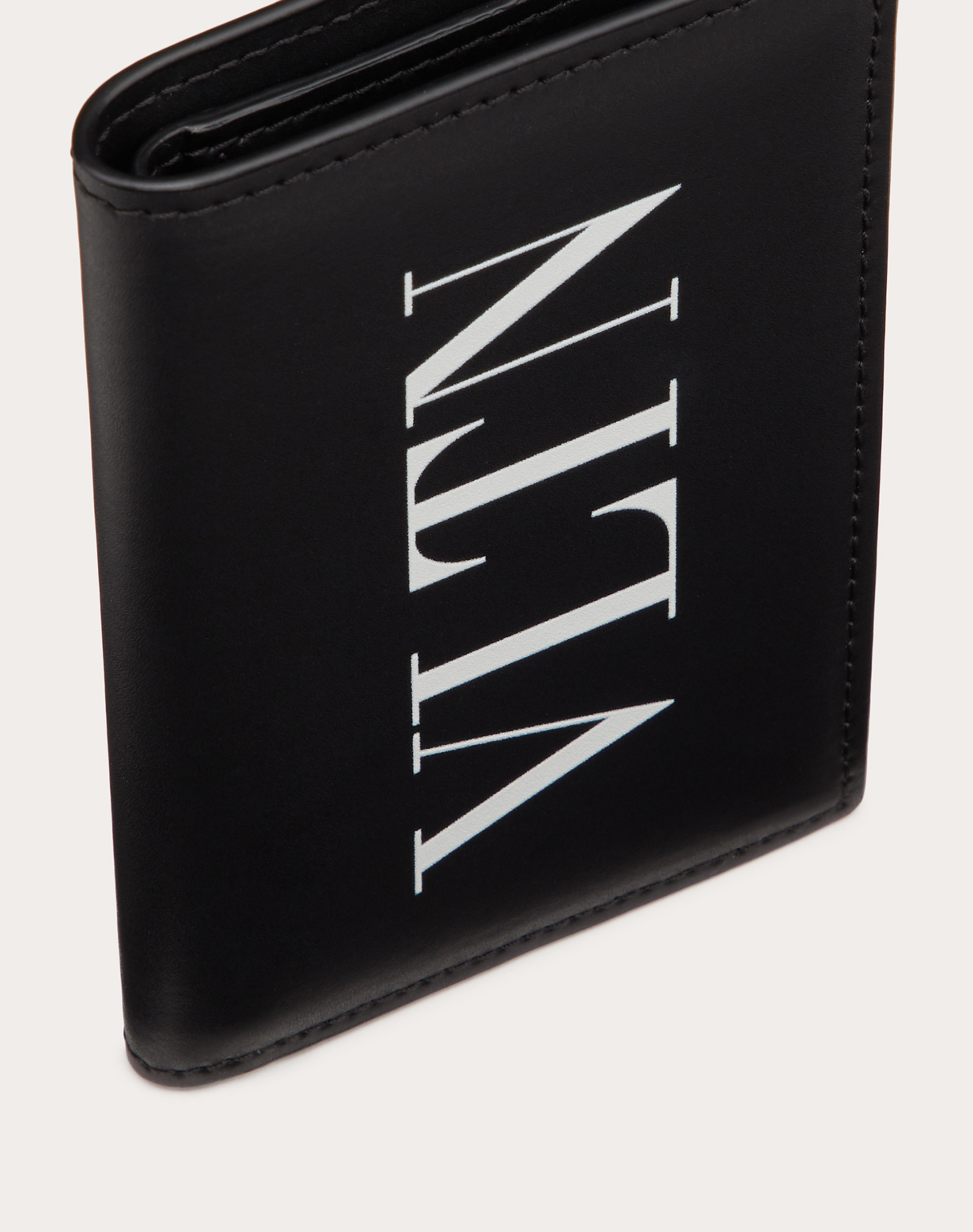 VALENTINO GARAVANI VALENTINO	VLTN LOGO PRINTED CARD CASE