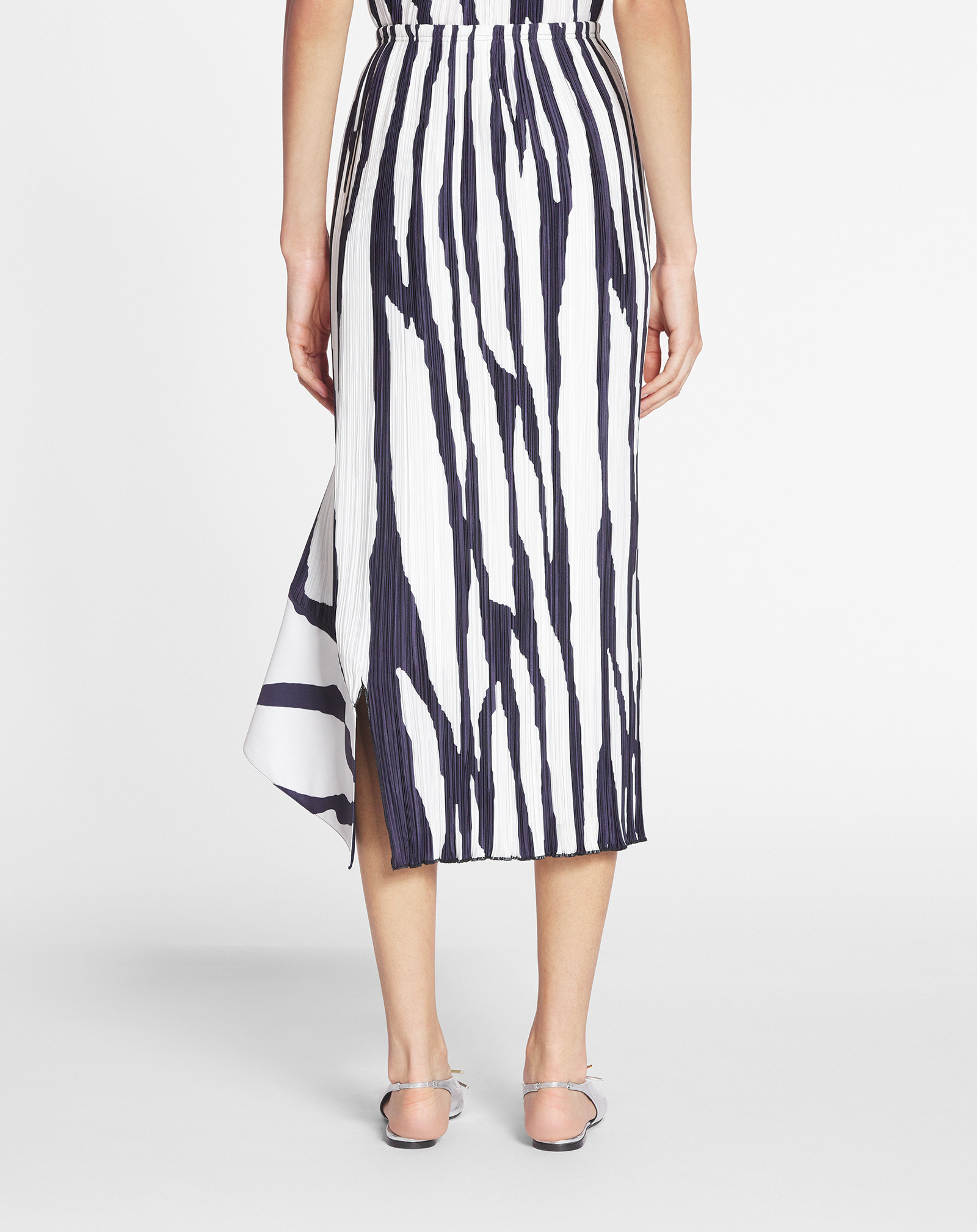 Shop Lanvin Zebra Pattern Pleated Mid-length Skirt In Black