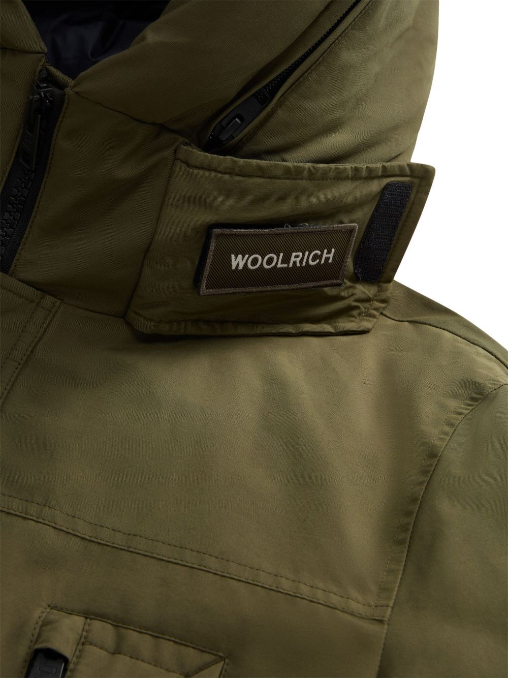 Woolrich Hooded Down Jacket In Green
