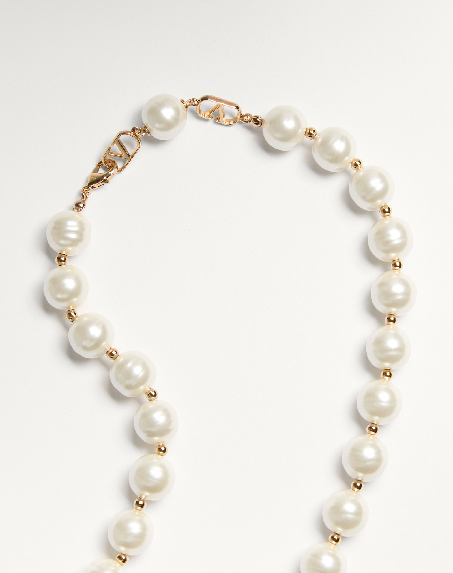 VALENTINO GARAVANI COEUR ROYAL NECKLACE IN METAL, ENAMEL, PEARLS AND SWAROVSKI CRYSTALS
