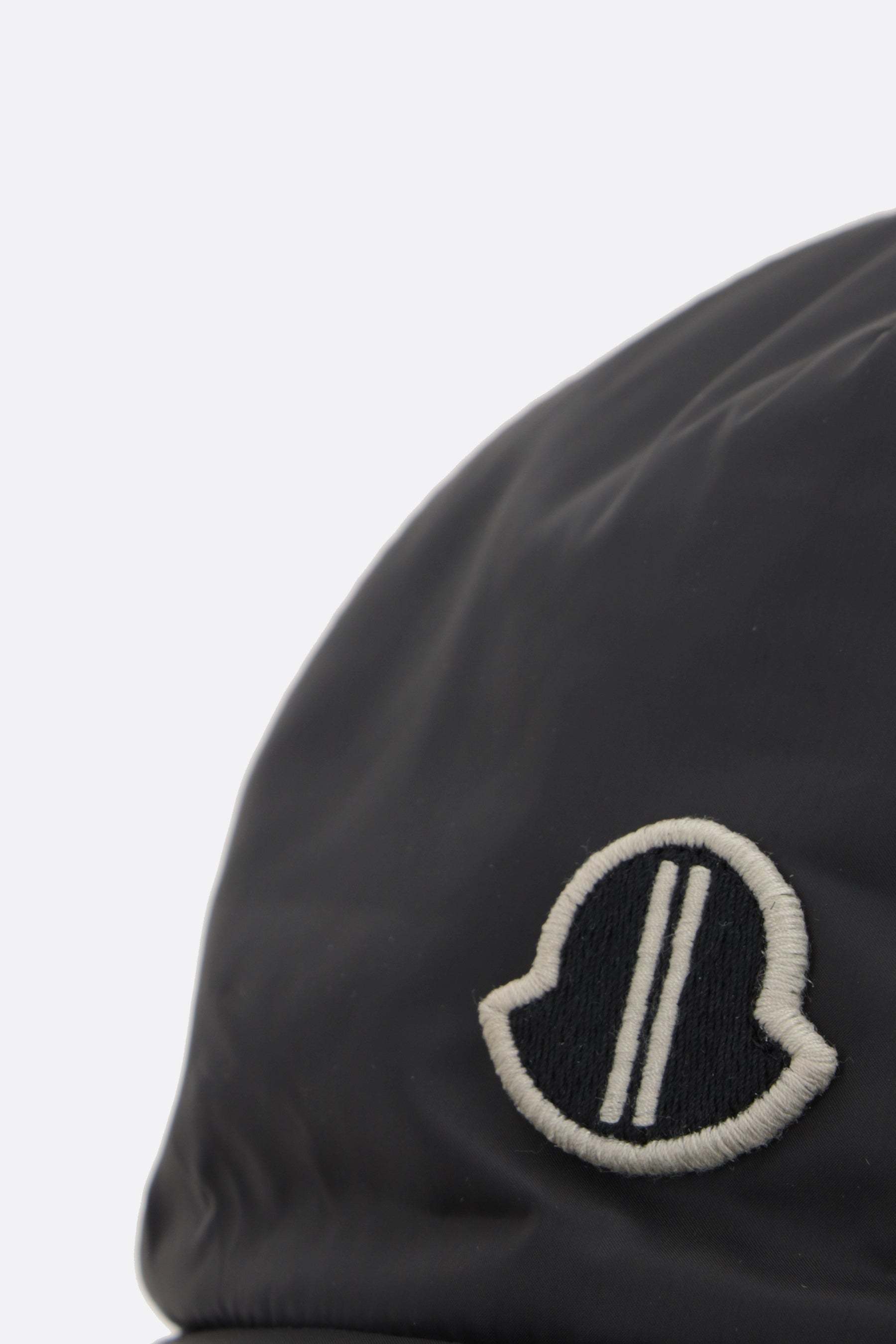Moncler X Rick Owens Logo Hat In Black