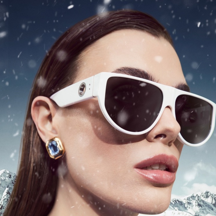 Linda Farrow Logo Sunglasses In Black