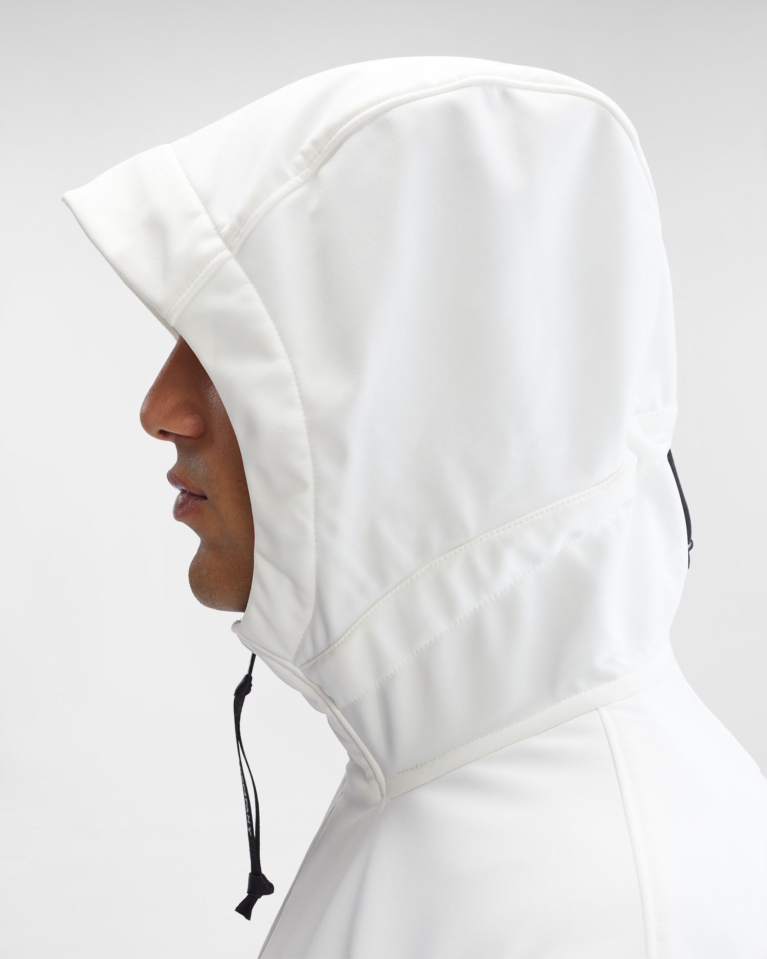 C.p. Company Lens-detail Zip-up Hooded Jacket In White
