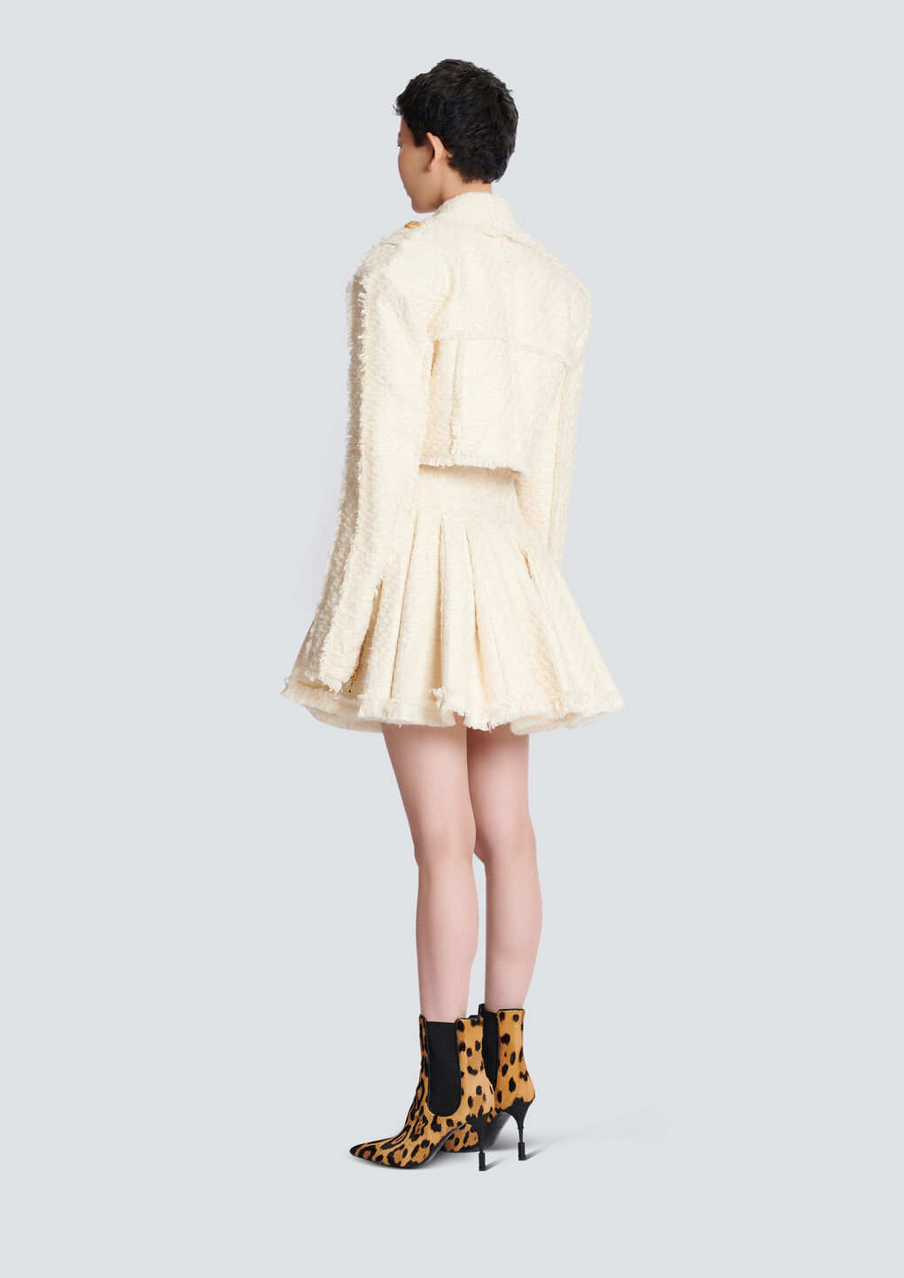 Balmain Cotton-blend Tweed Cropped Jacket In White