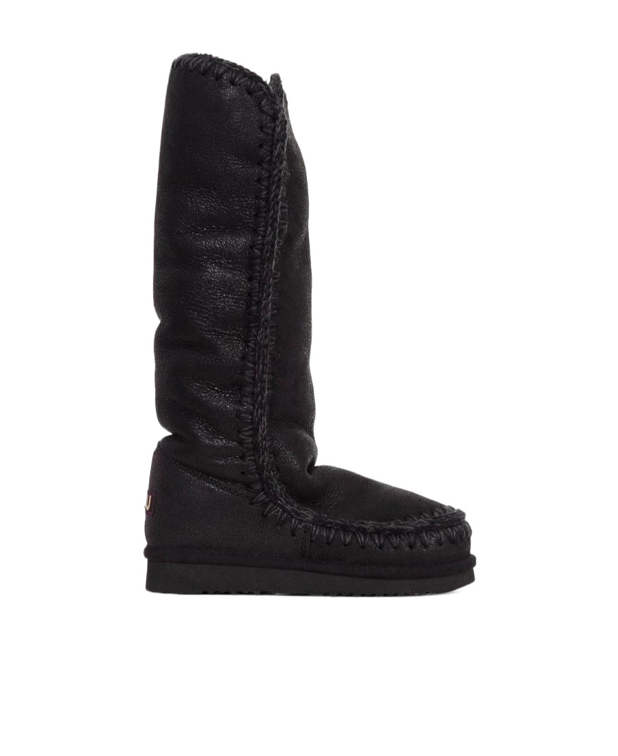 Mou Lined Interior Boots In Black