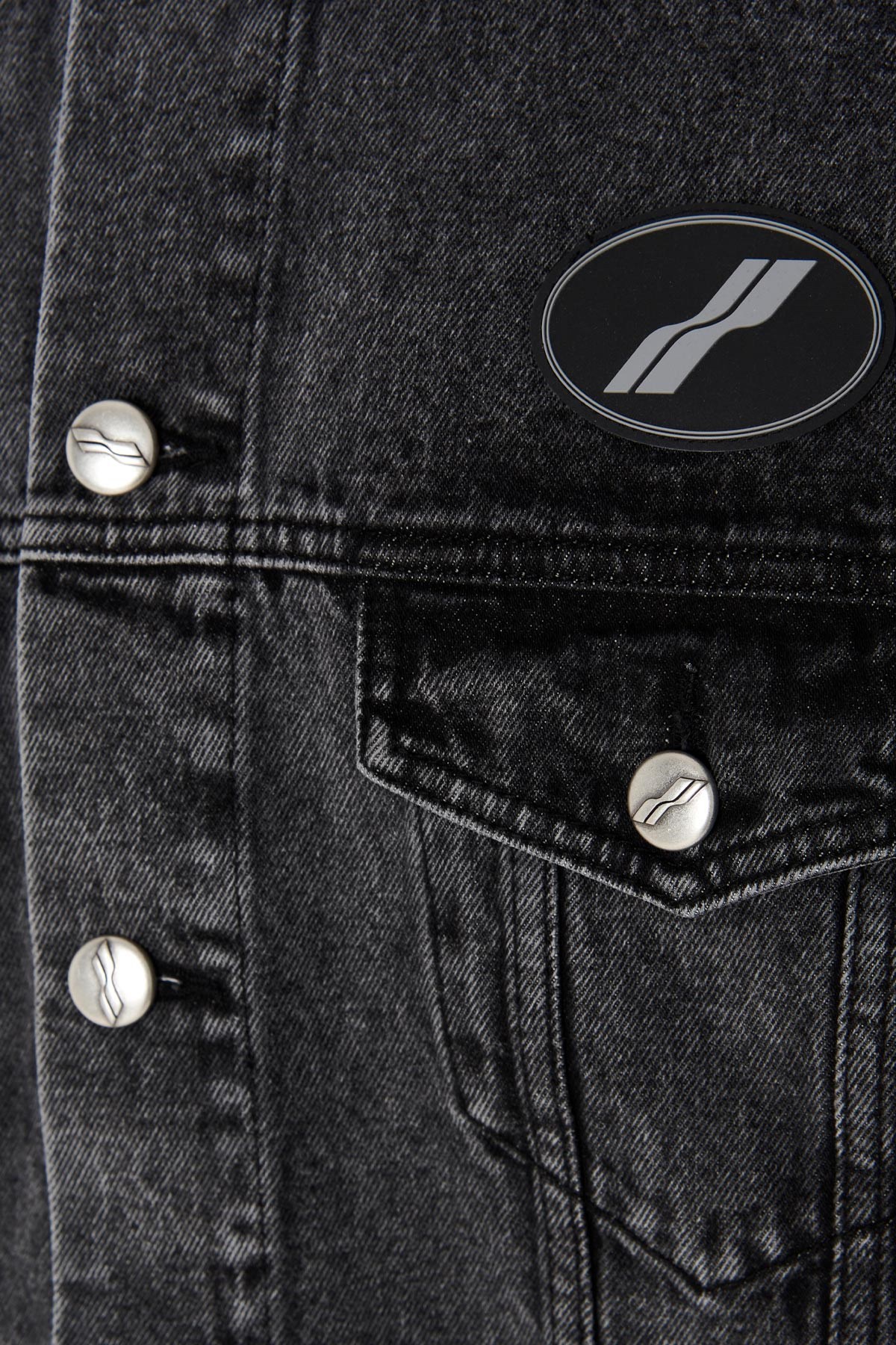 We11 Done Logo Patch Denim Jacket In Black