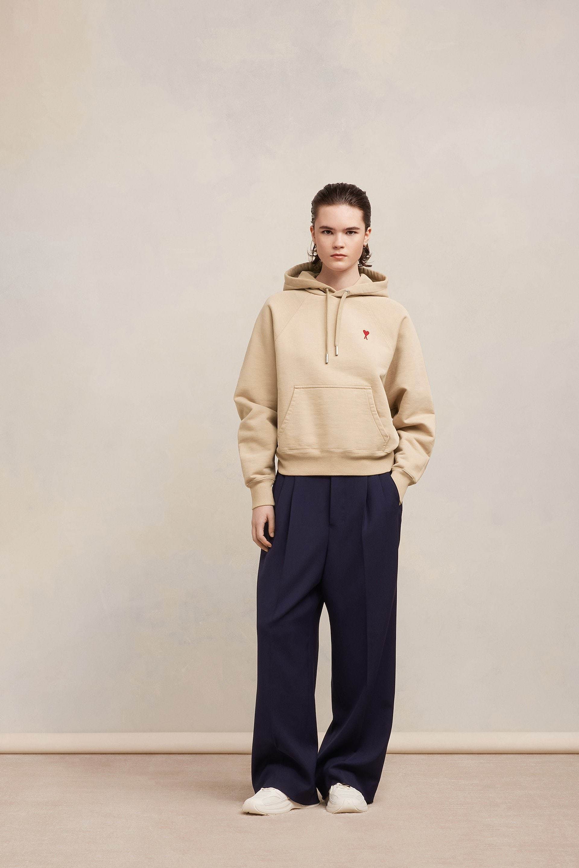 Ami Alexandre Mattiussi Ami Paris Logo Embroidered Drawstring Hoodie In Nude