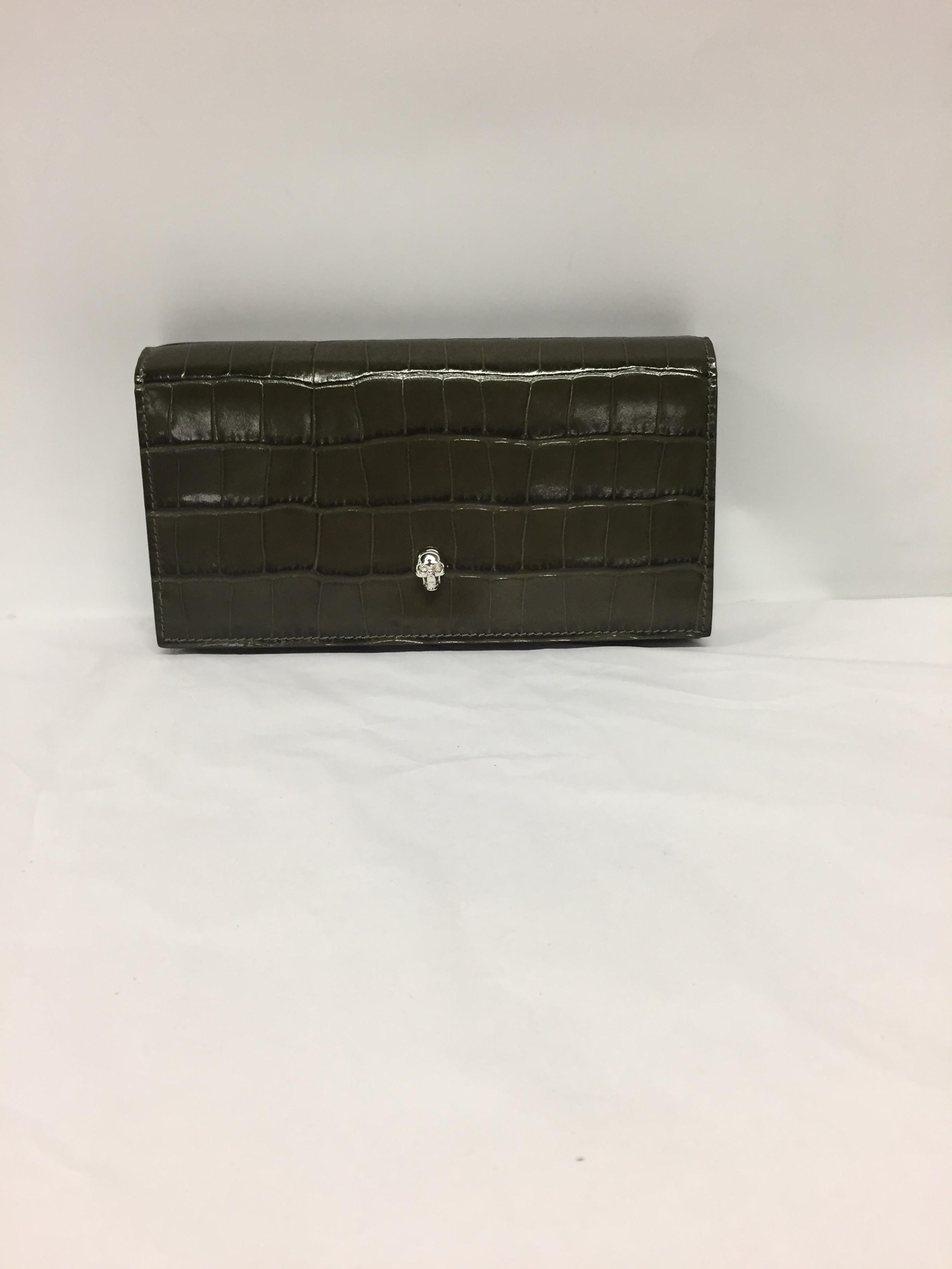 Alexander Mcqueen Logo Wallet In Gray