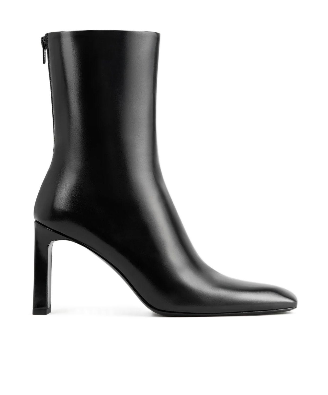 Totême Square-toe Ankle Boots In Black