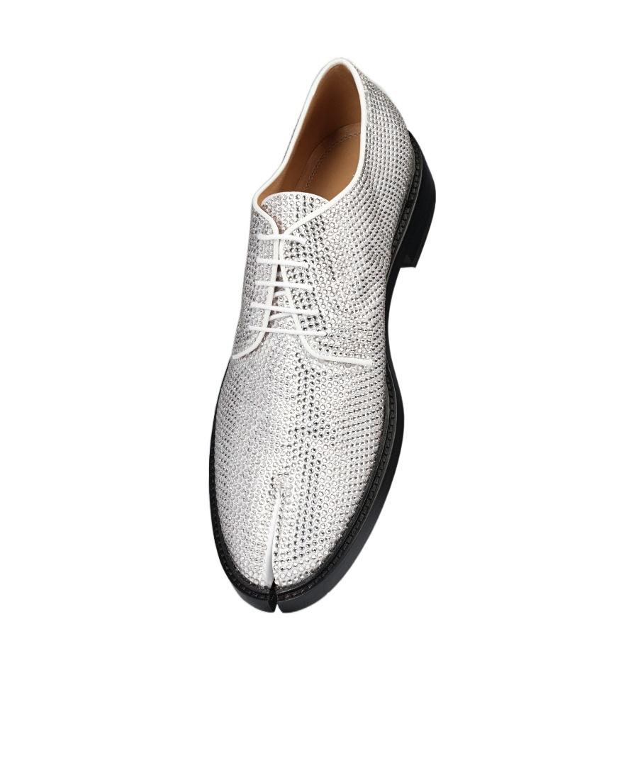 Maison Margiela Lace-up Shoes With Embellished Design And Textured Finish In White