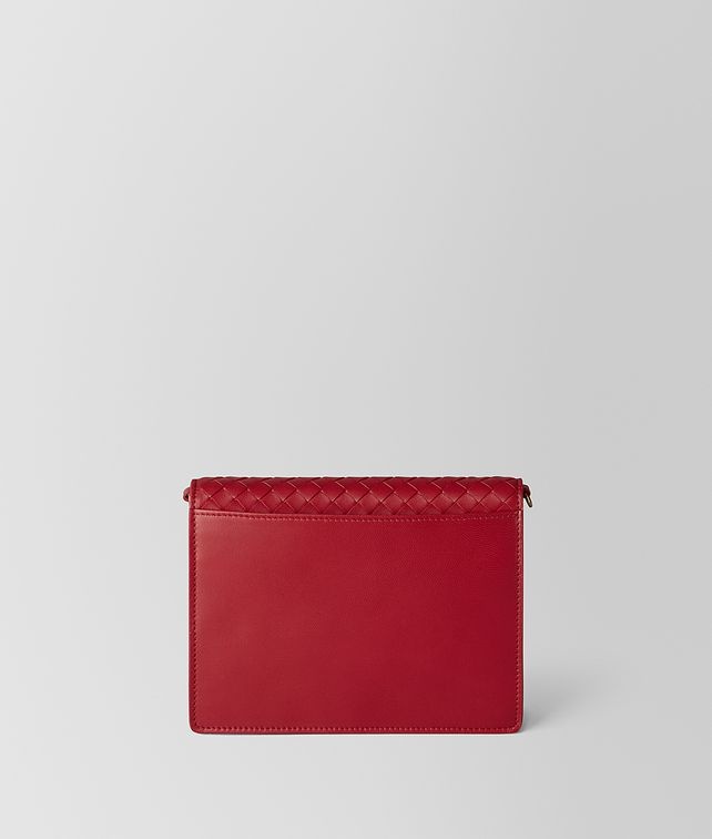 Bottega Veneta Chain Shoulder Bag In Red