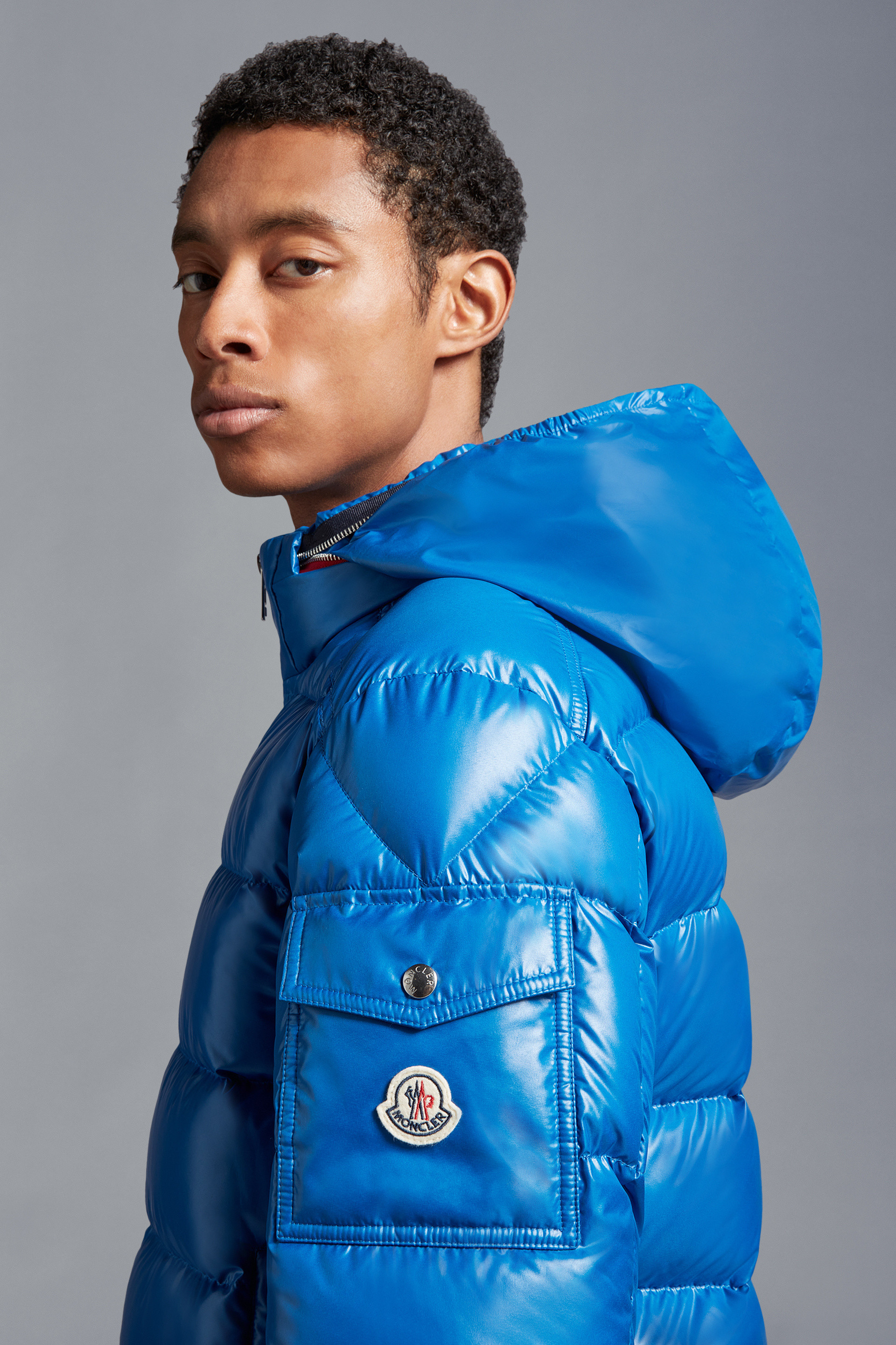 Moncler Brendann Logo-patch Quilted Jacket In Blue
