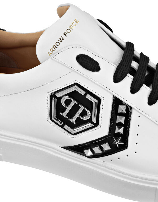 Philipp Plein Lo Top Sneakers In White