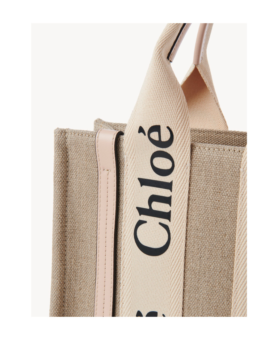 Chloé Small Woody Tote Bag In Nude