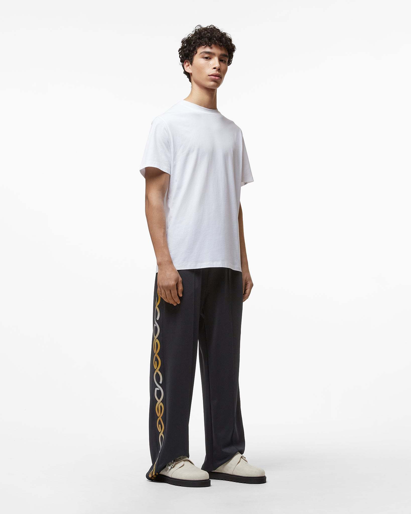 Gcds Reflective Printed Logo Sweatpants In Black