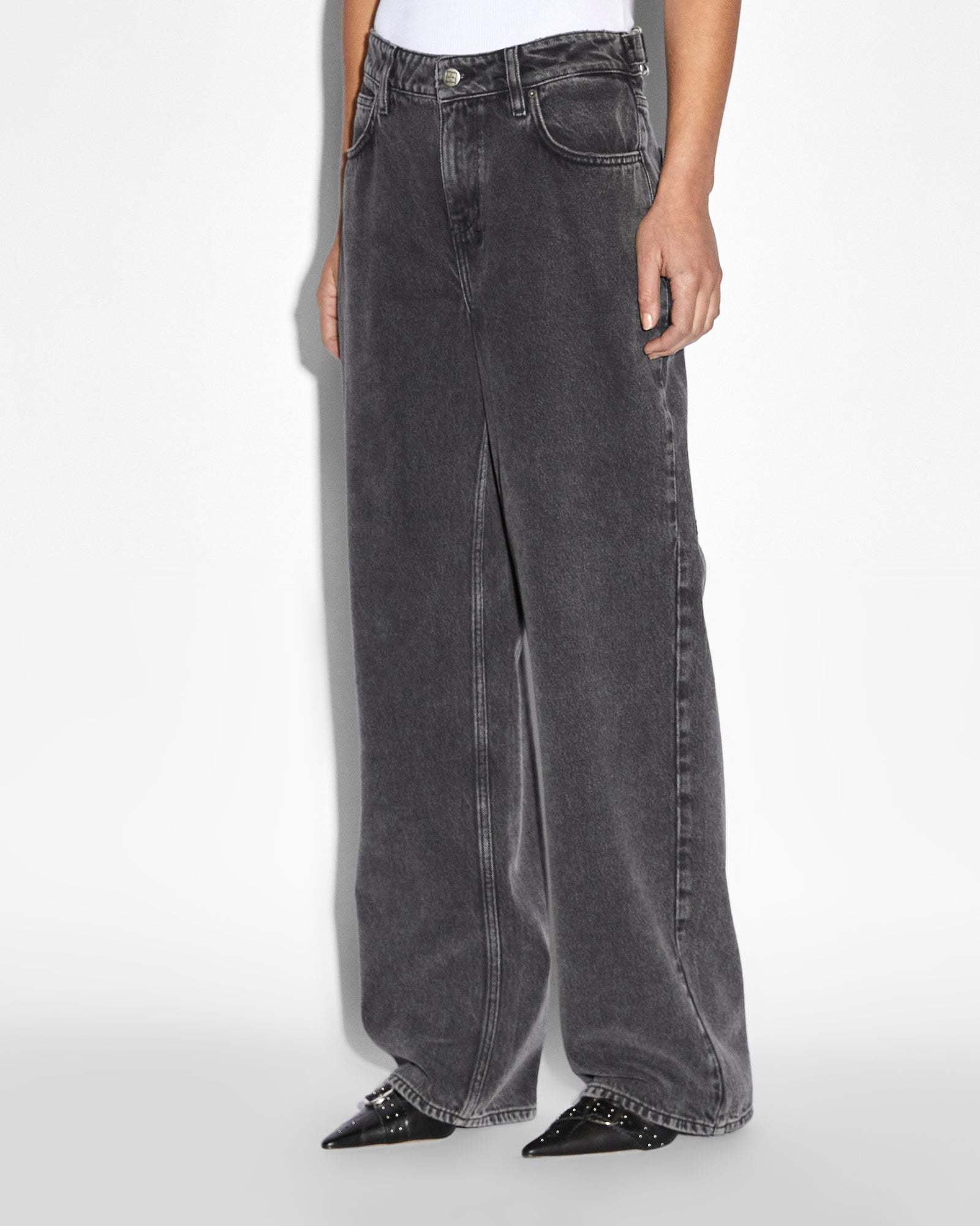 KSUBI LOW RIDER DAZE TRIP JEANS
