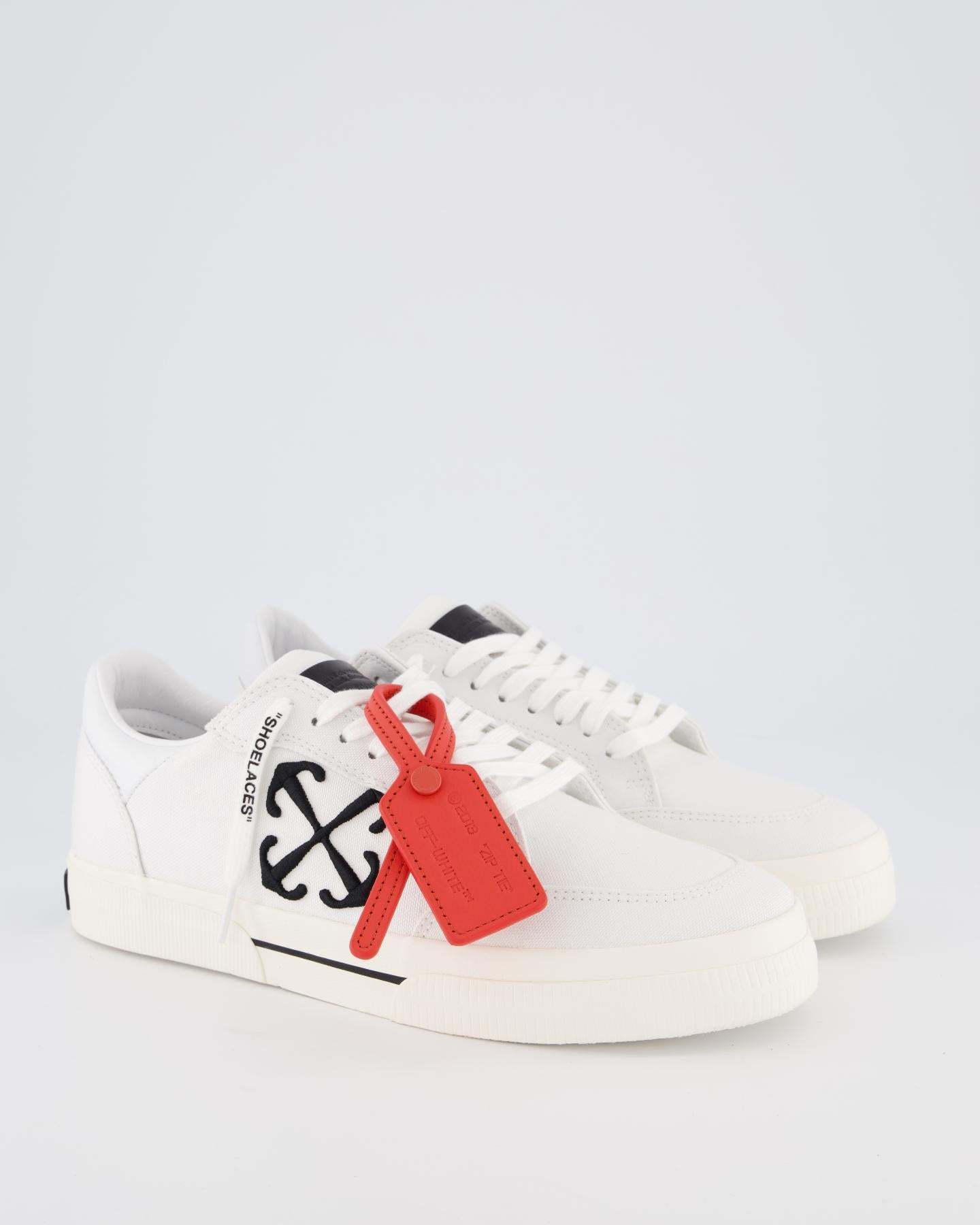 Off-white New Low Vulcanized Canvas Sneakers In White
