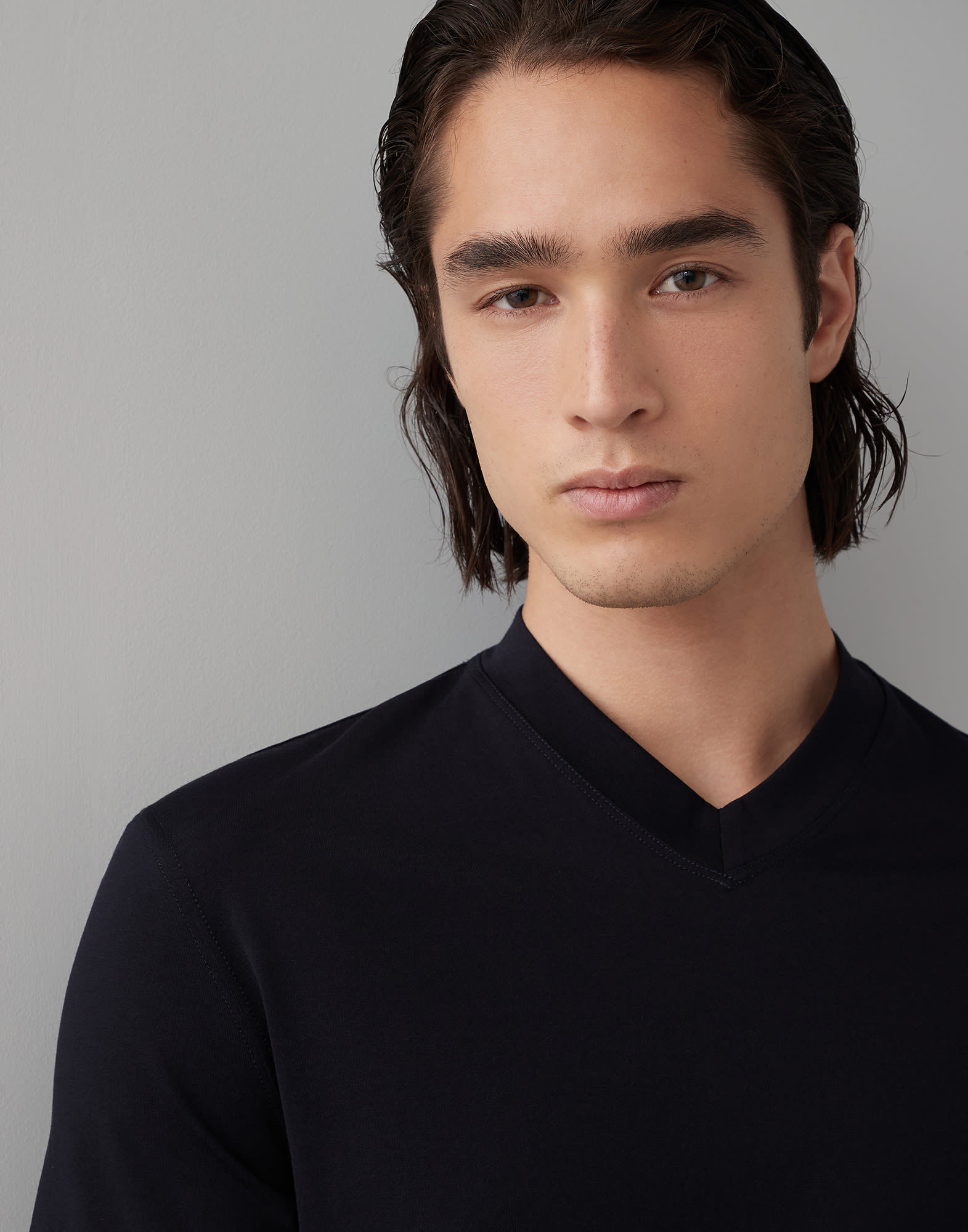 Brunello Cucinelli Brunello Cucinlli V-neck T-shirt In Black