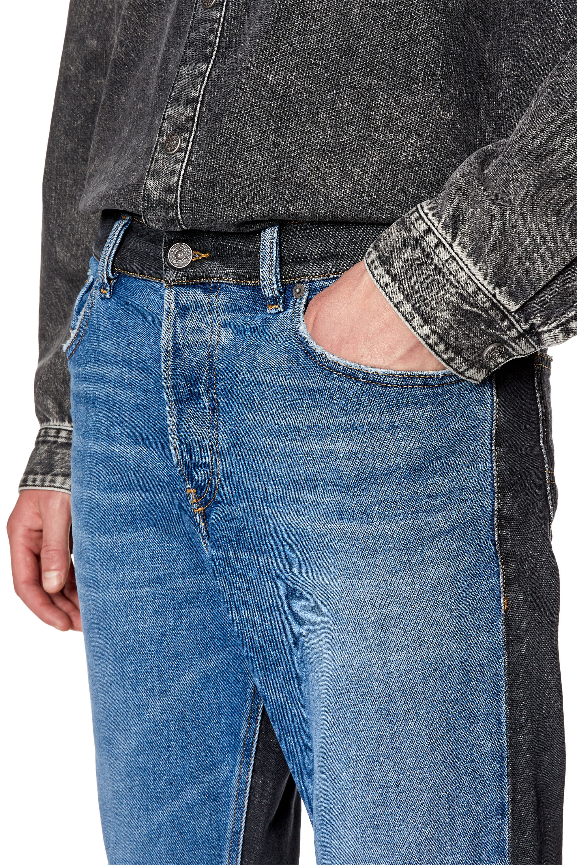 Diesel 1995 D-sark Mid-rise Straight-leg Jeans In Blue