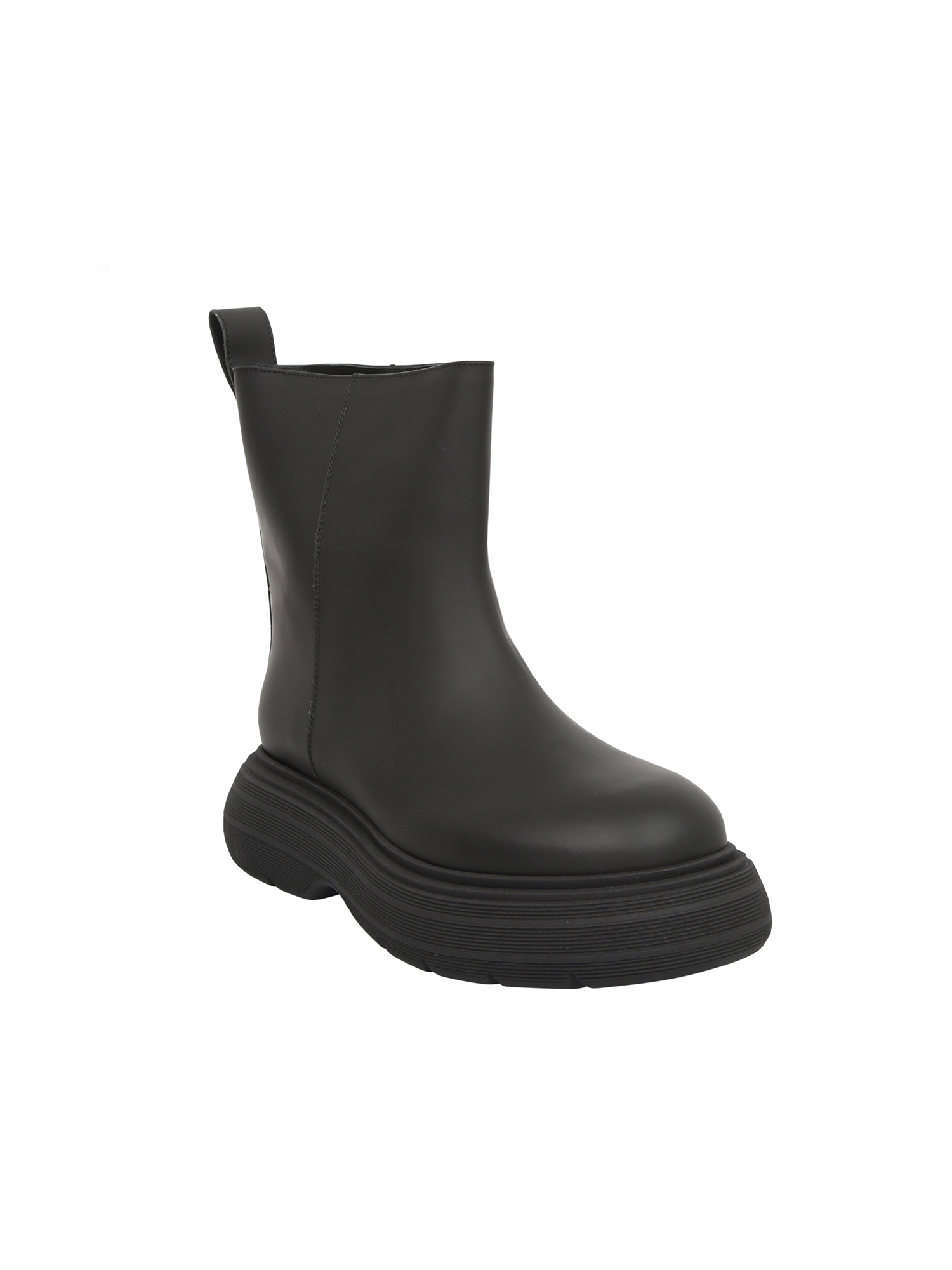 Gia Couture Round-headed Short Boots In Black