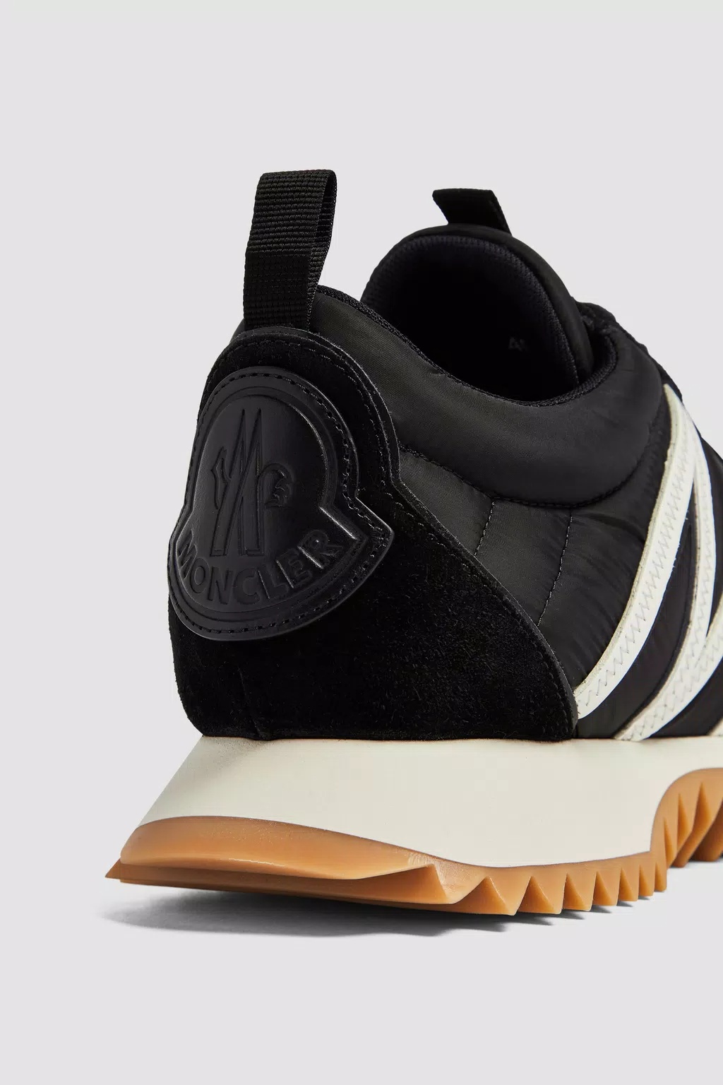 Moncler Pacey Sneakers In Black