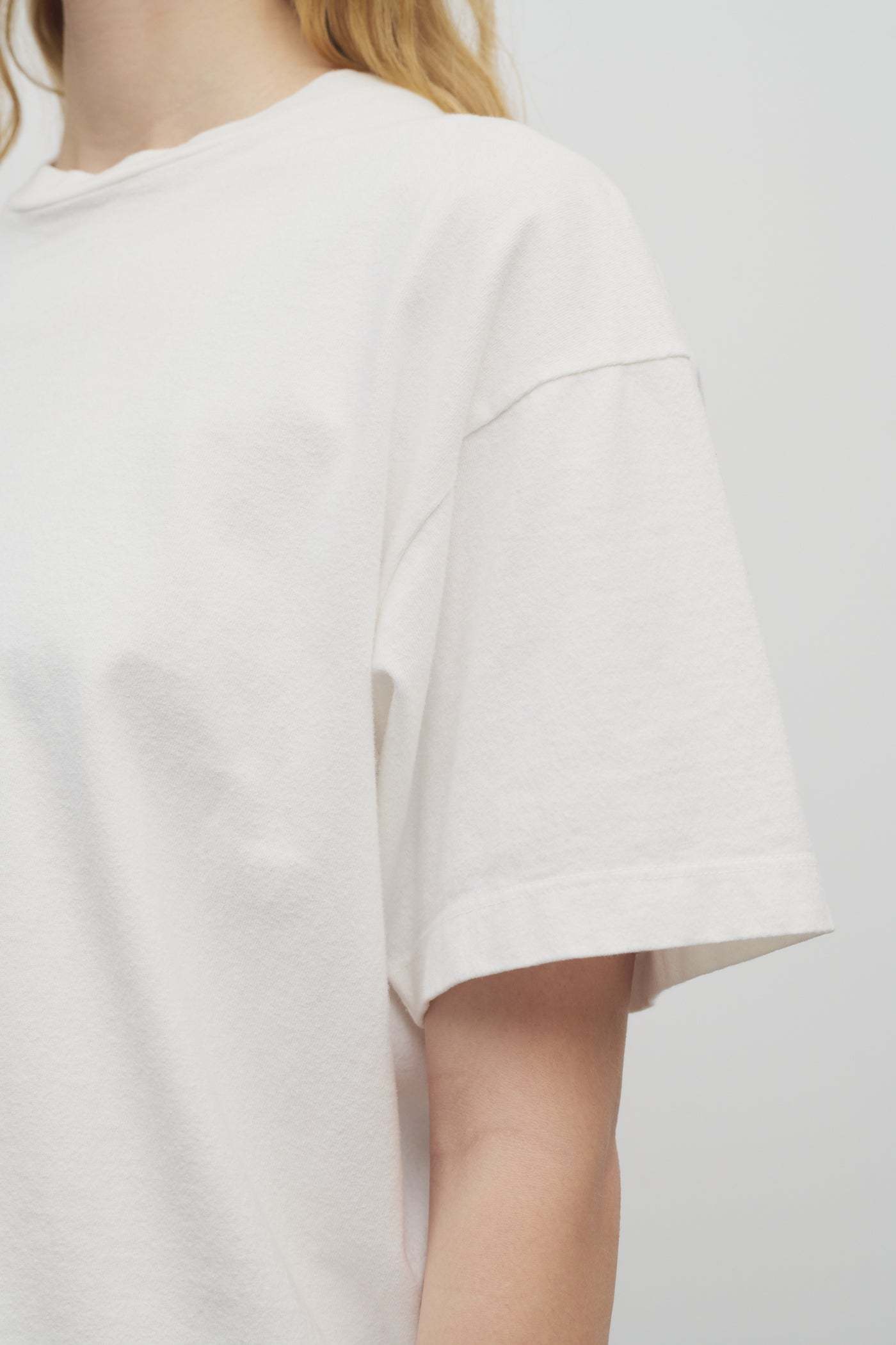 Shop The Row Round Neck Short Sleeve T-shirt