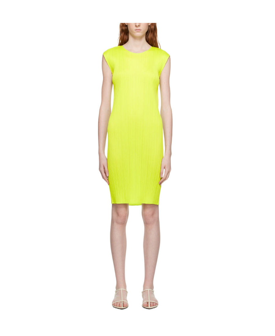 Issey Miyake A Simple Medium-length Dress In Yellow