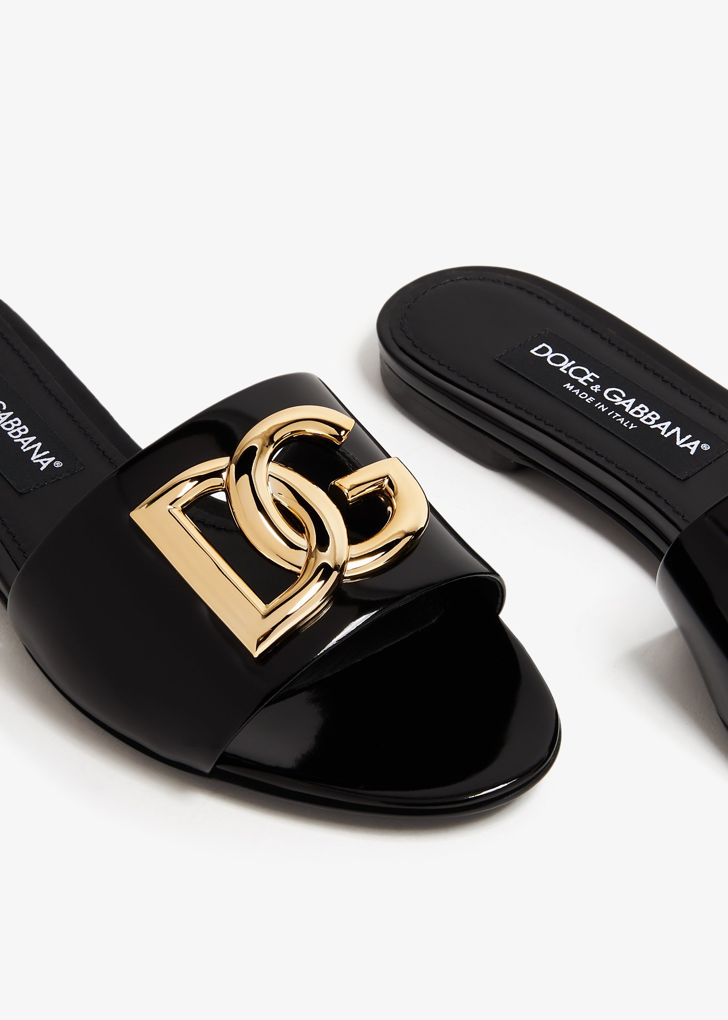 Dolce & Gabbana Logo-plaque Leather Slides In Black