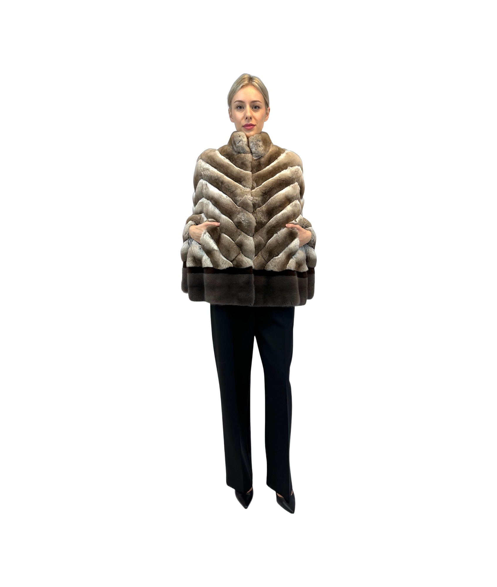 Liska Standing Collar Fur In Black