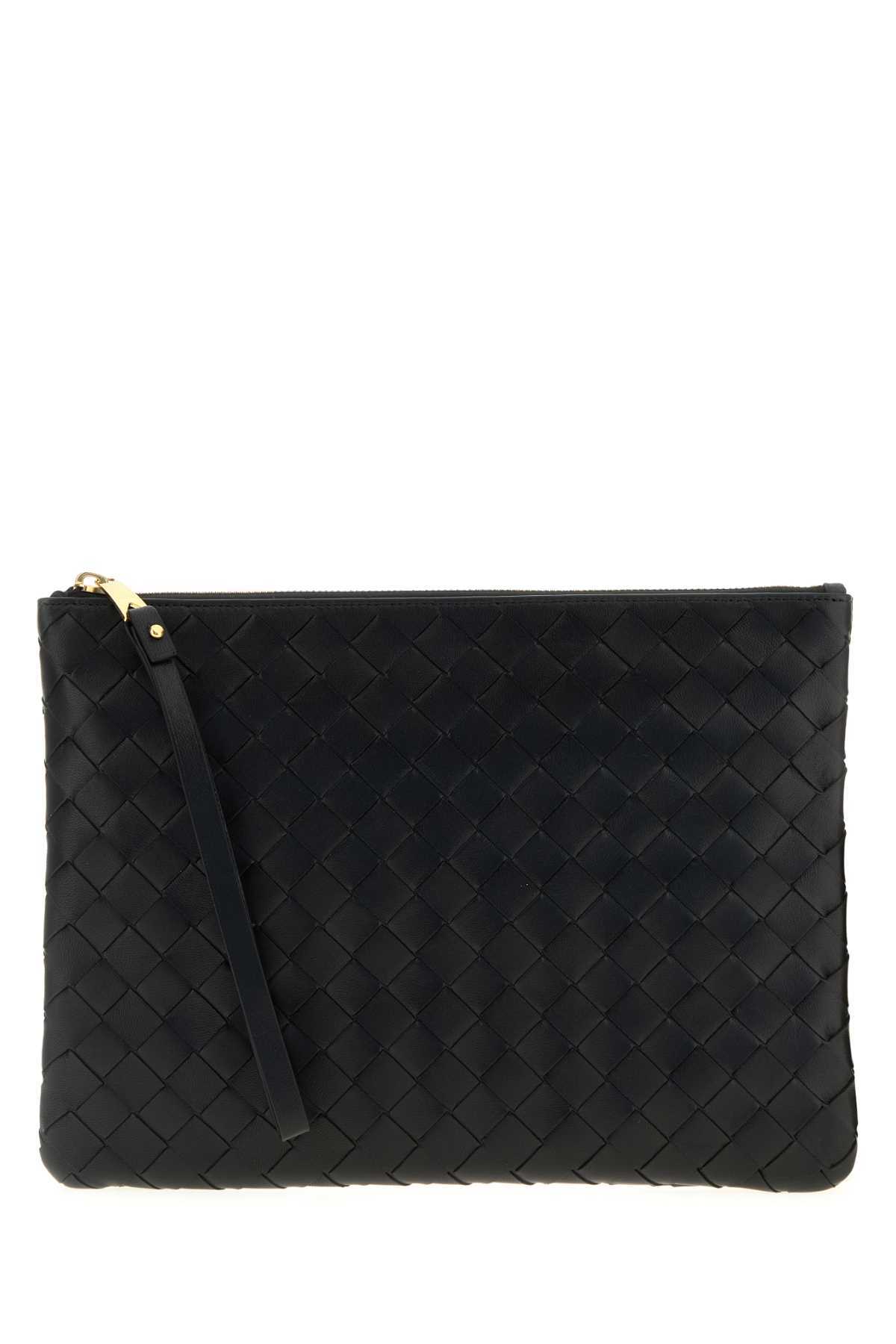 Bottega Veneta Zipper Clutch In Black
