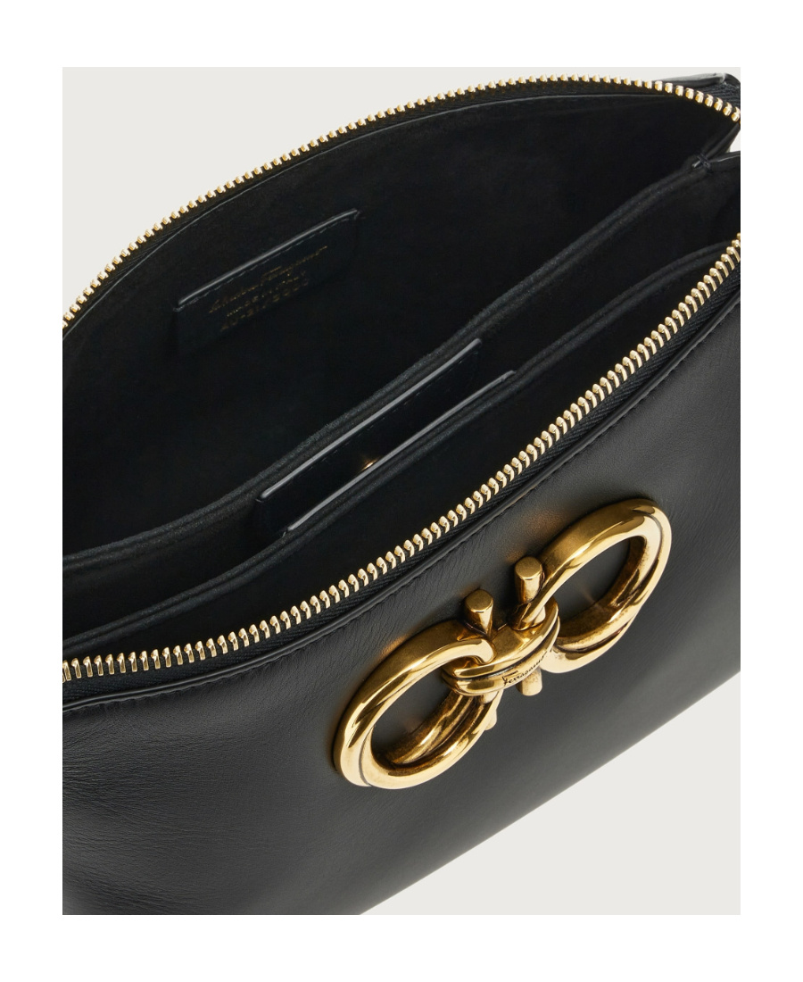 Ferragamo Logo Shoulder Bag In Black