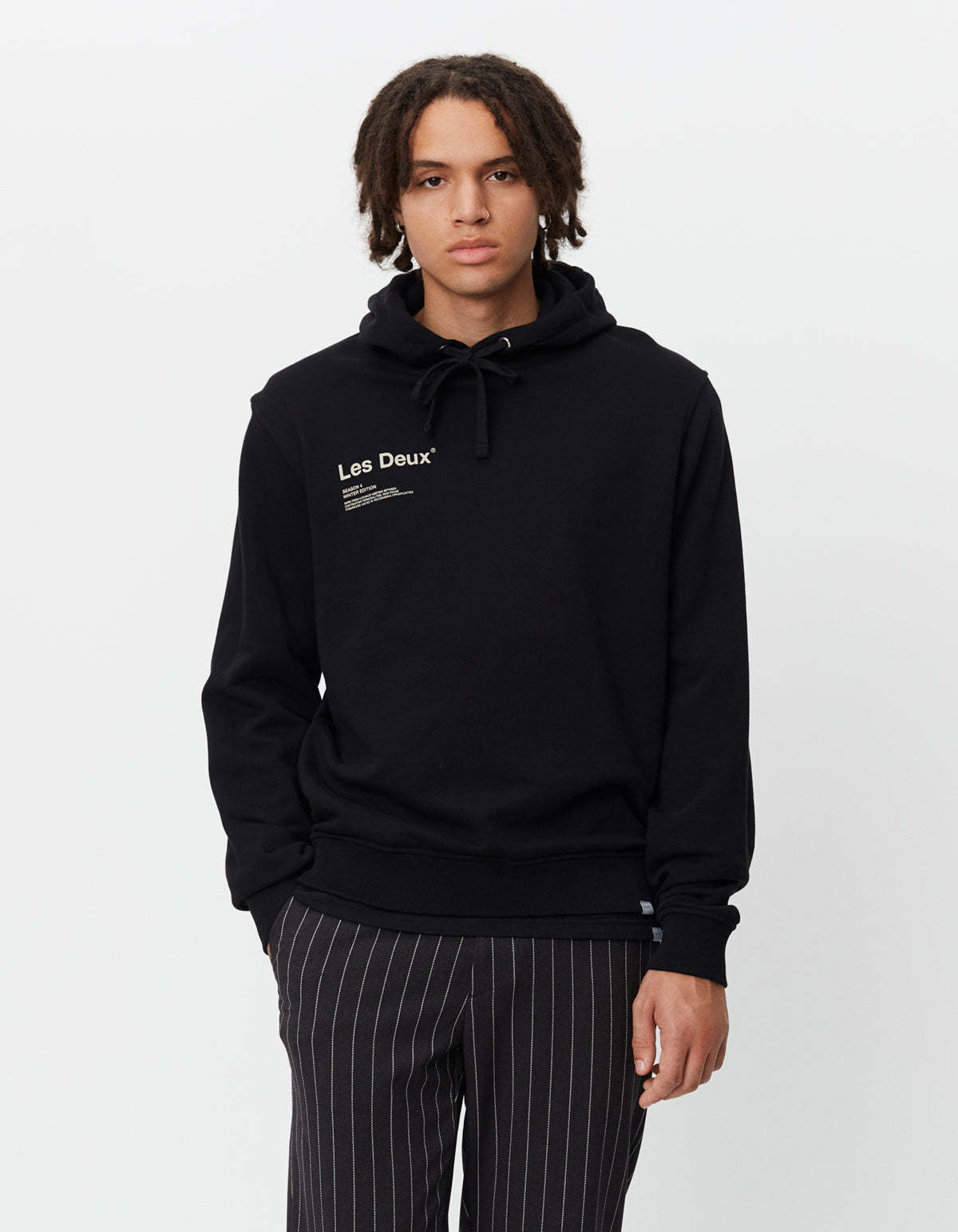 Les Deux Logo Sweater In Black