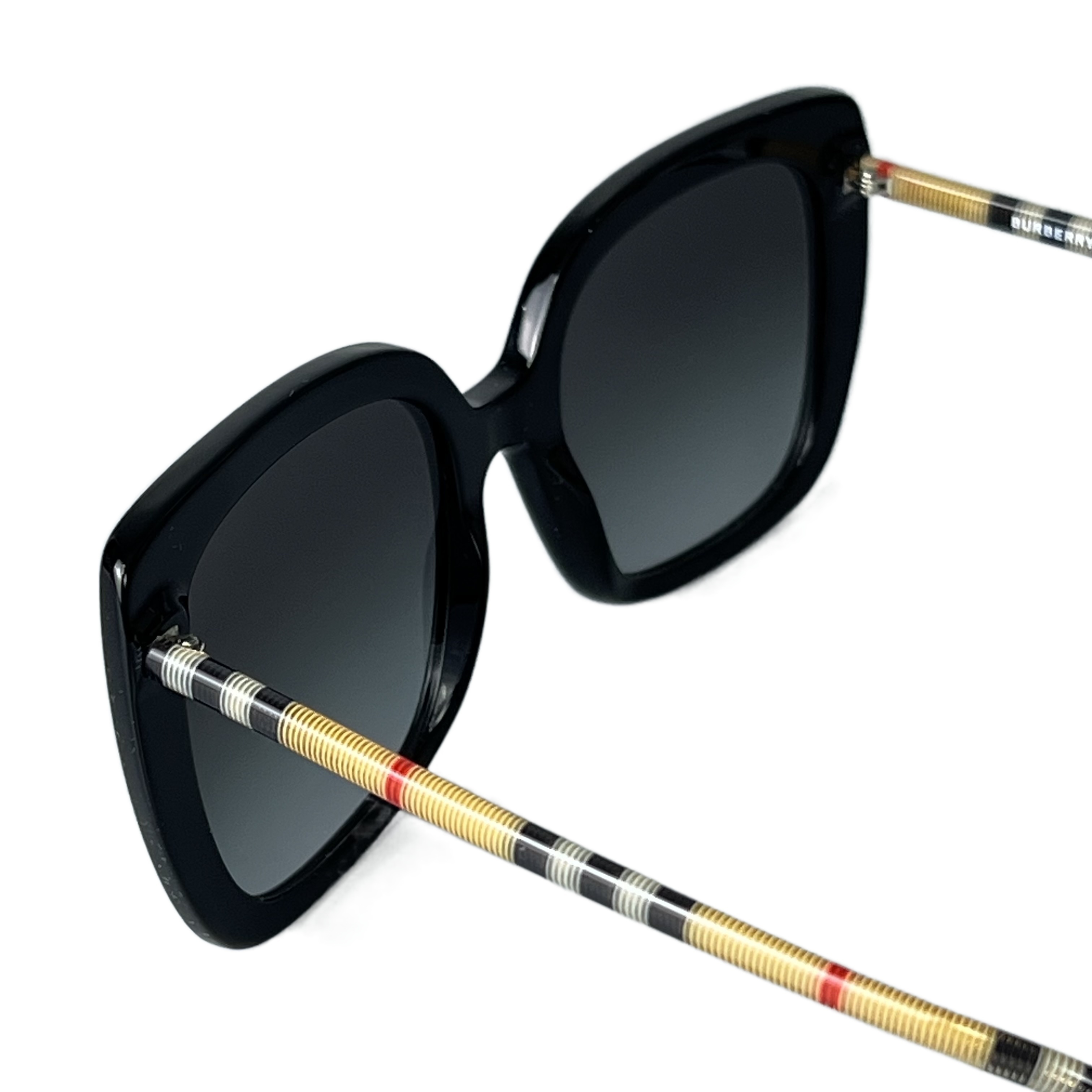 Burberry Eyewear Square Frame Sunglasses In Black