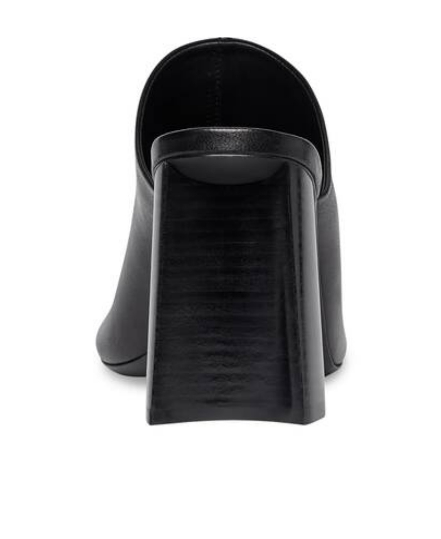 Balenciaga Sandali Slip-on Glove 80 Mm Da Donna In Nero In Black