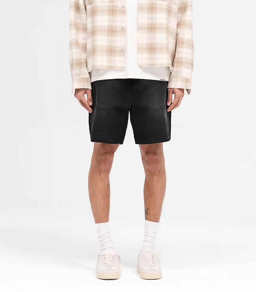 Represent Season Cargo Short In Jet Black
