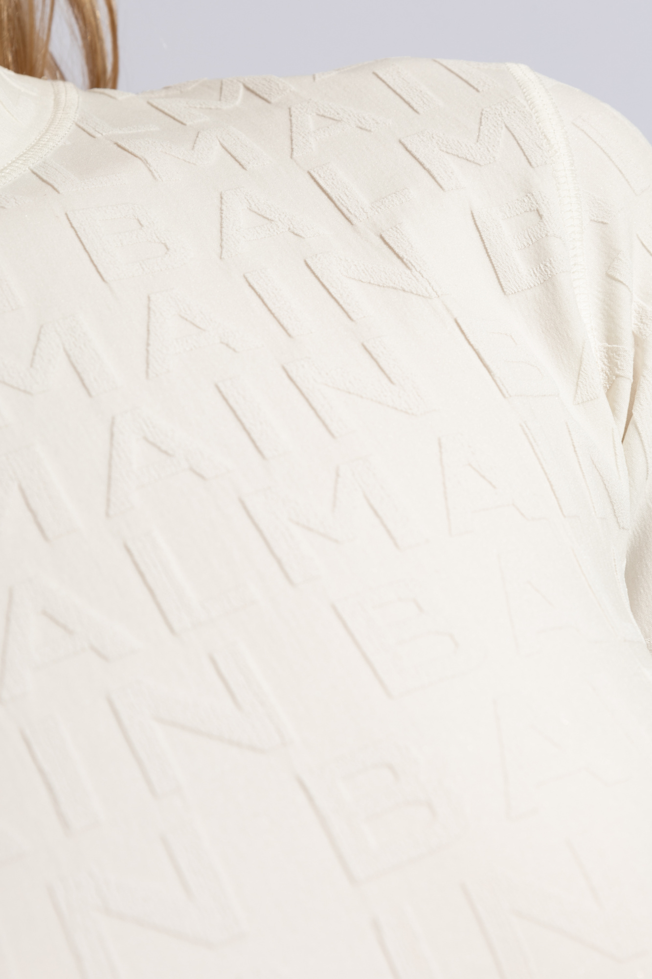 Balmain Embossed Monogram Cropped T-shirt In White