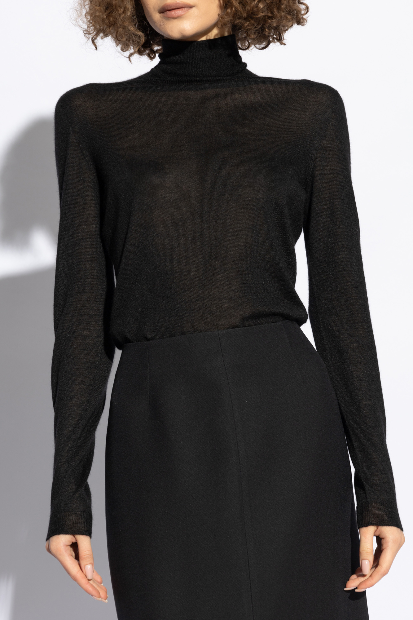 Fabiana Filippi Ribbed Knit Turtle Neck Sweater In Black