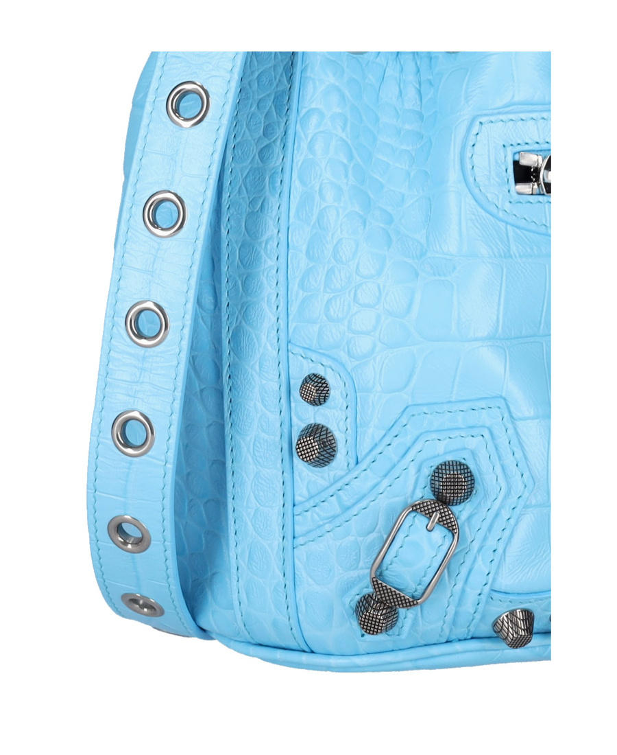 BALENCIAGA BORSA A SECCHIELLO LE CAGOLE XS CON LAVORAZIONE COCCODRILLO DA DONNA IN BLU CIELO