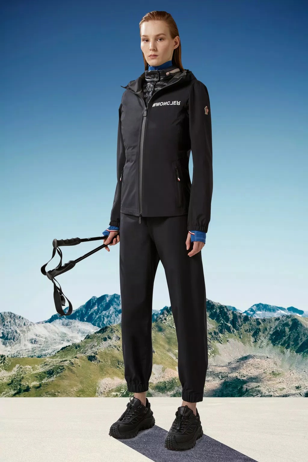 Moncler Valles Hooded Jacket Black In Black