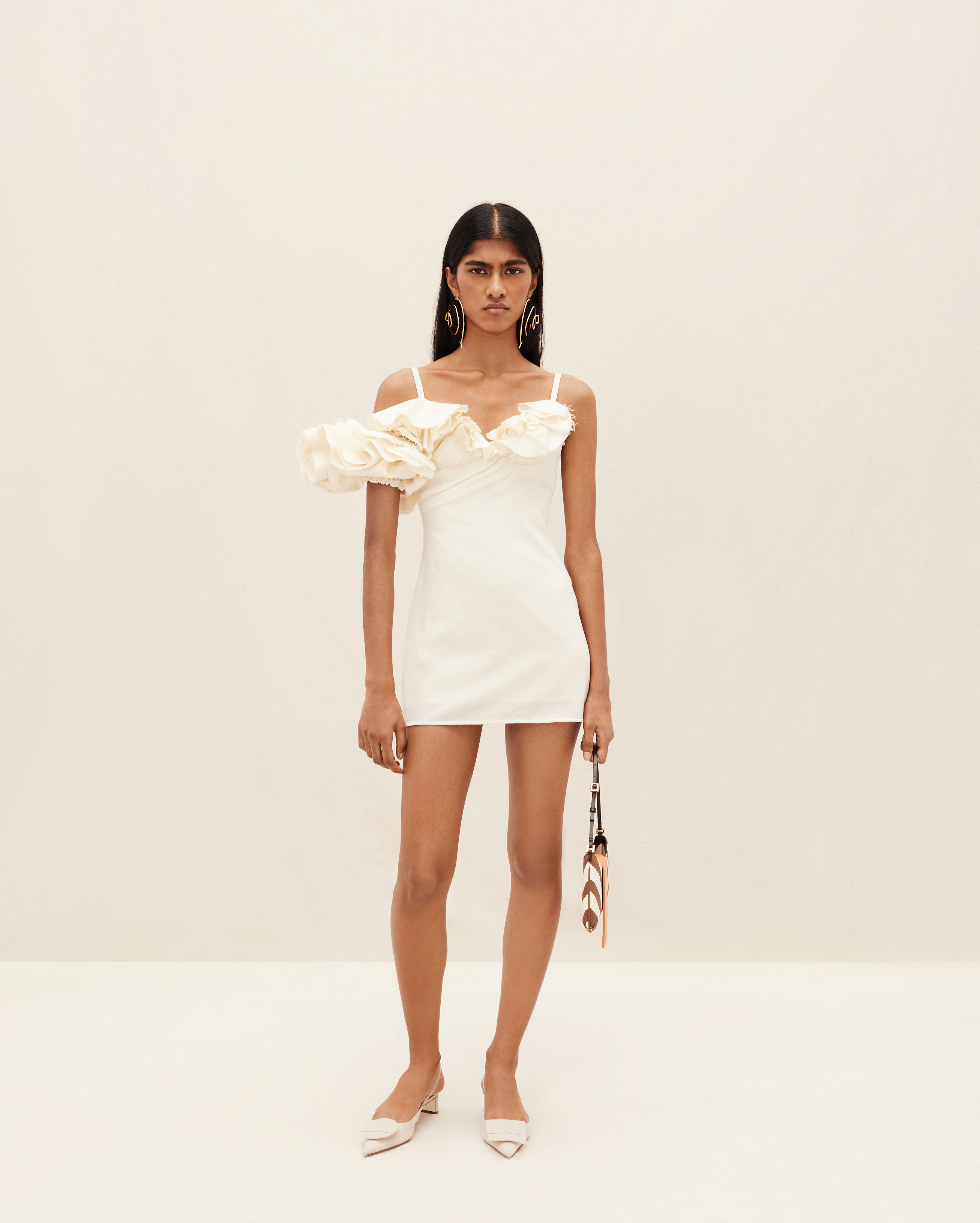 Jacquemus Duna Ruffled Grain De Poudre-trimmed Wool-blend Midi Dress In White