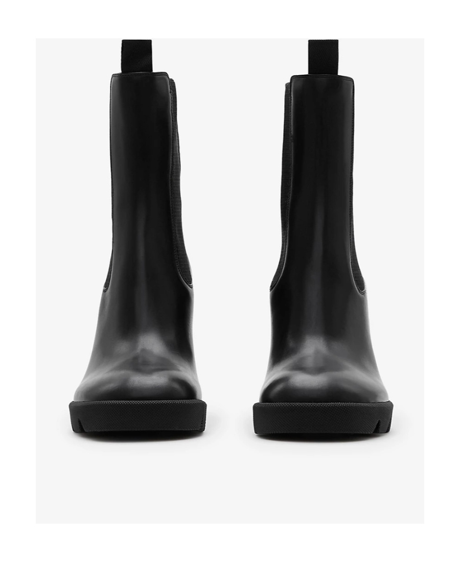 Burberry Stride 85 Leather Chelsea Heeled Boots In Black