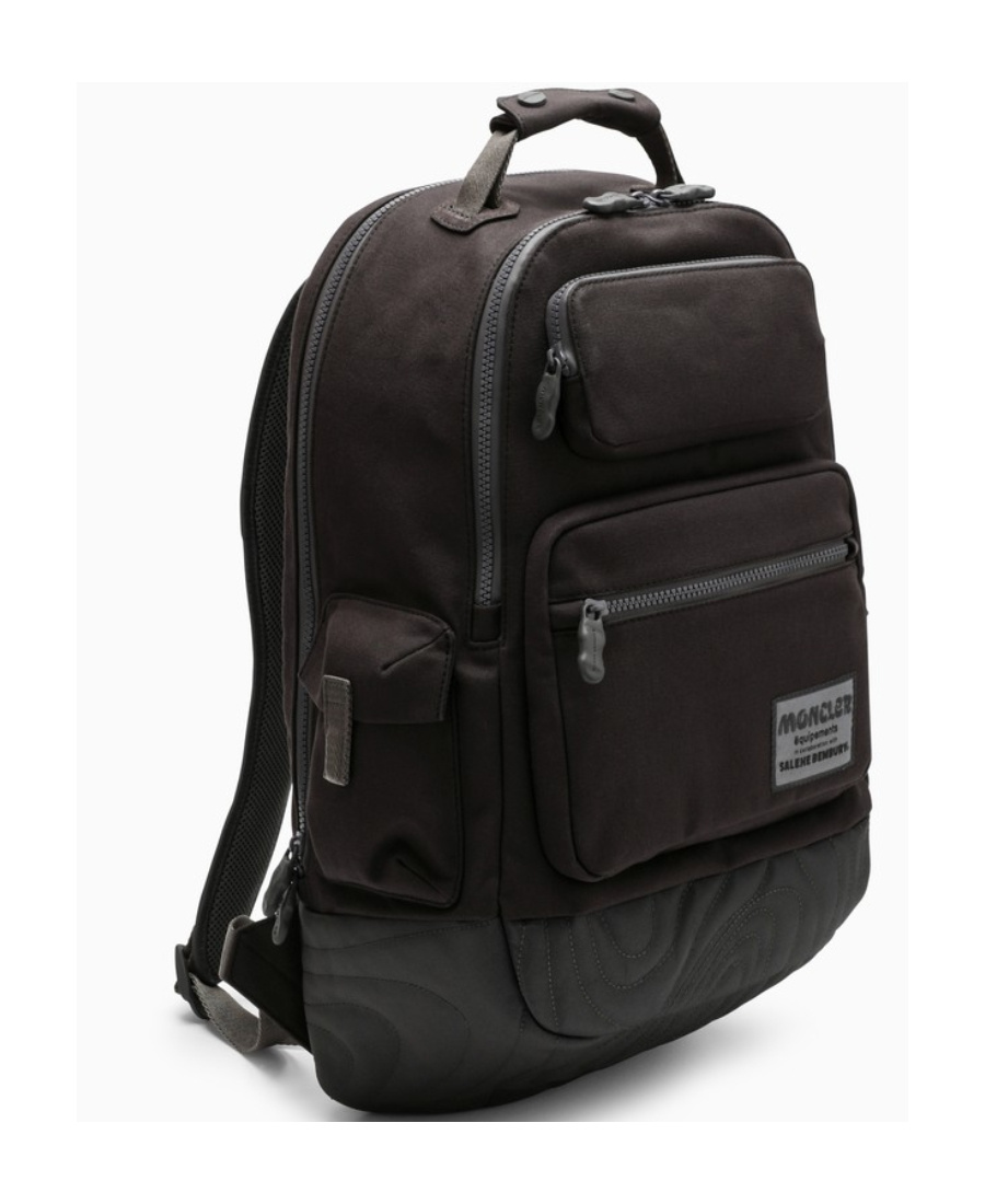 Moncler X Salehe Bembury Zipper Backpack In Gray