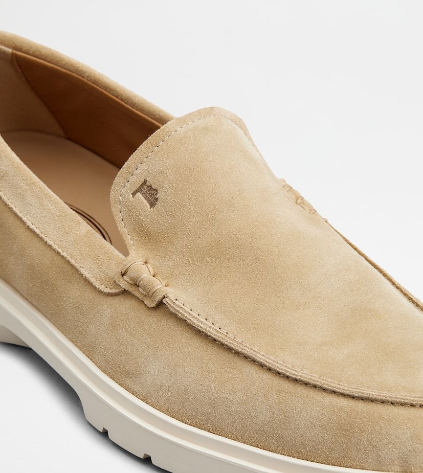 Tod's Sand Suede Loafers In Nude
