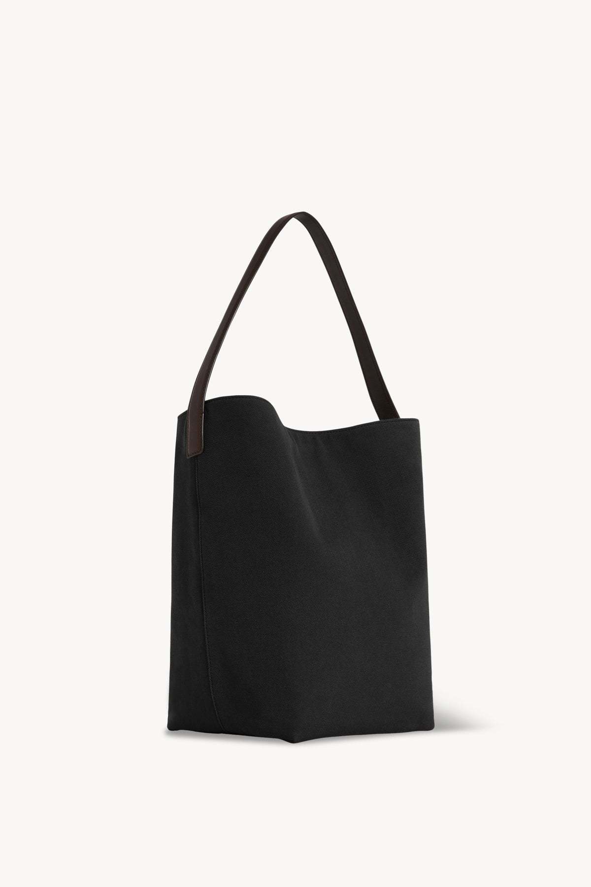 The Row Medium N/s Park Cotton Tote In Black