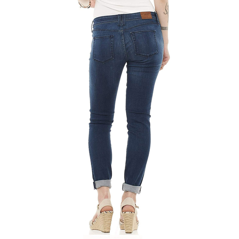 BURBERRY STRAIGHT JEANS